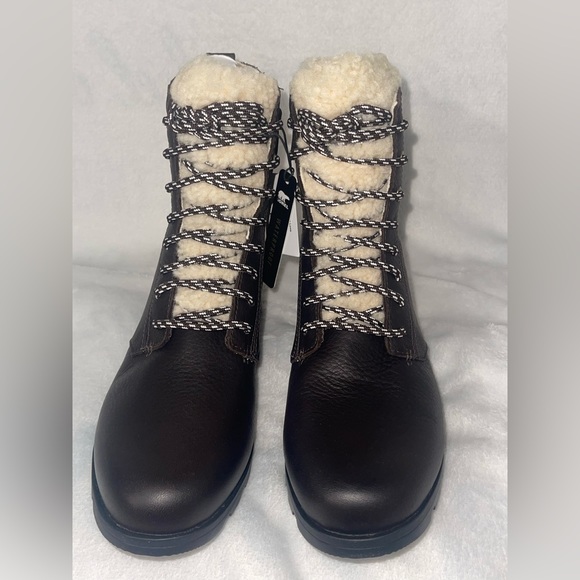 Sorel Emelie Geniune Shearling Short Lace up boots color blackned brown - Picture 5 of 13